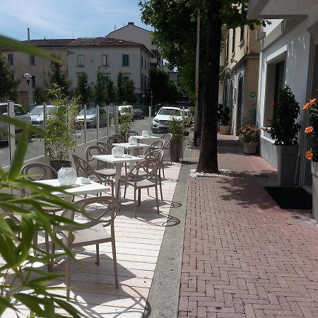Hotel Piccadilly Монтекатини Терме Екстериор снимка